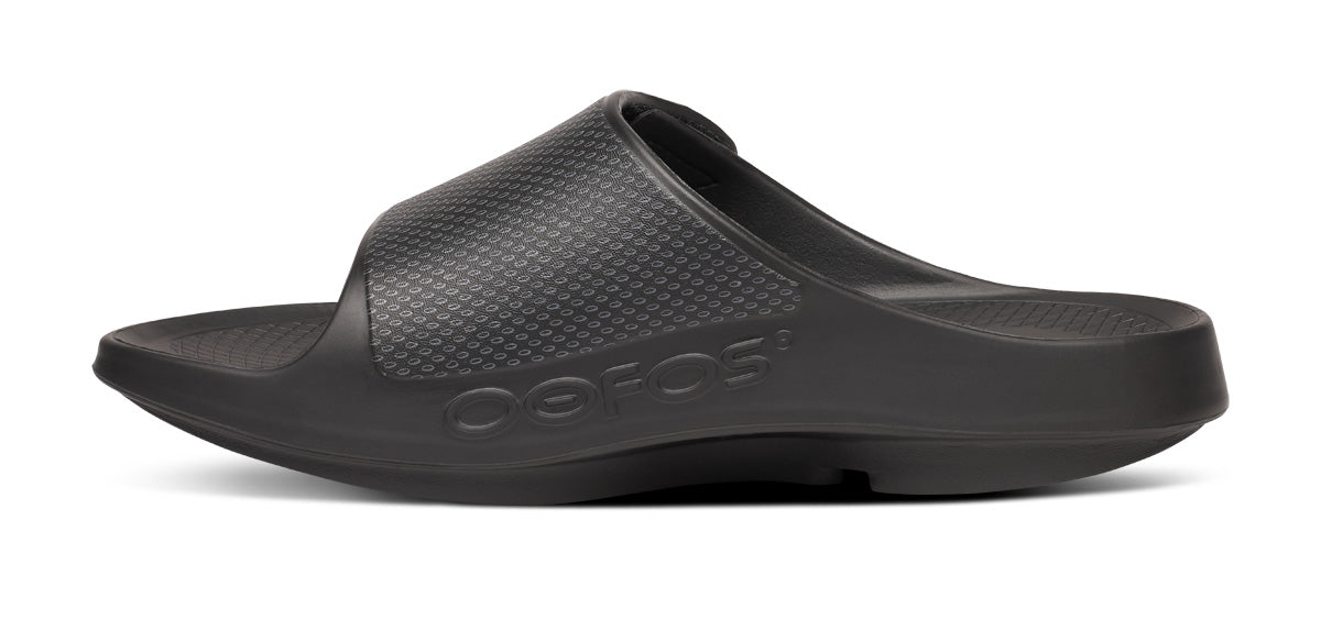 BAUER/OOFOS Women's OOahh Sport Flex Sandal – Black - Image 4